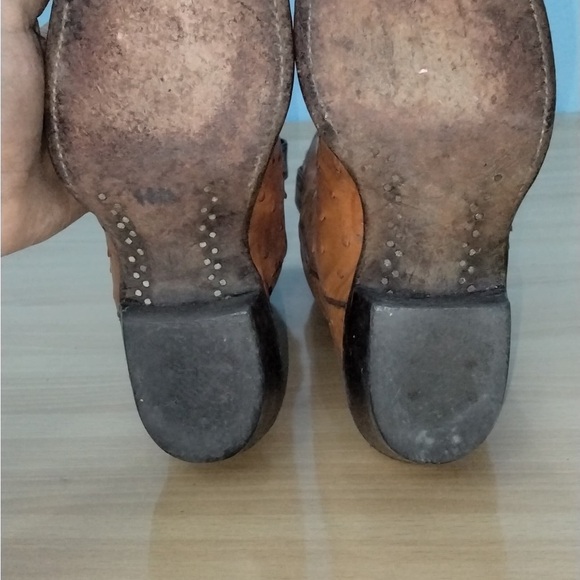 Justin Boots Brown Leather Cowboy Boots - Picture 3 of 5